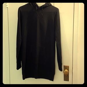 Uniqlo long hoodie